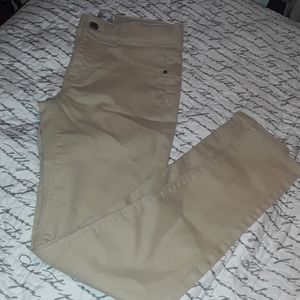 khaki pants